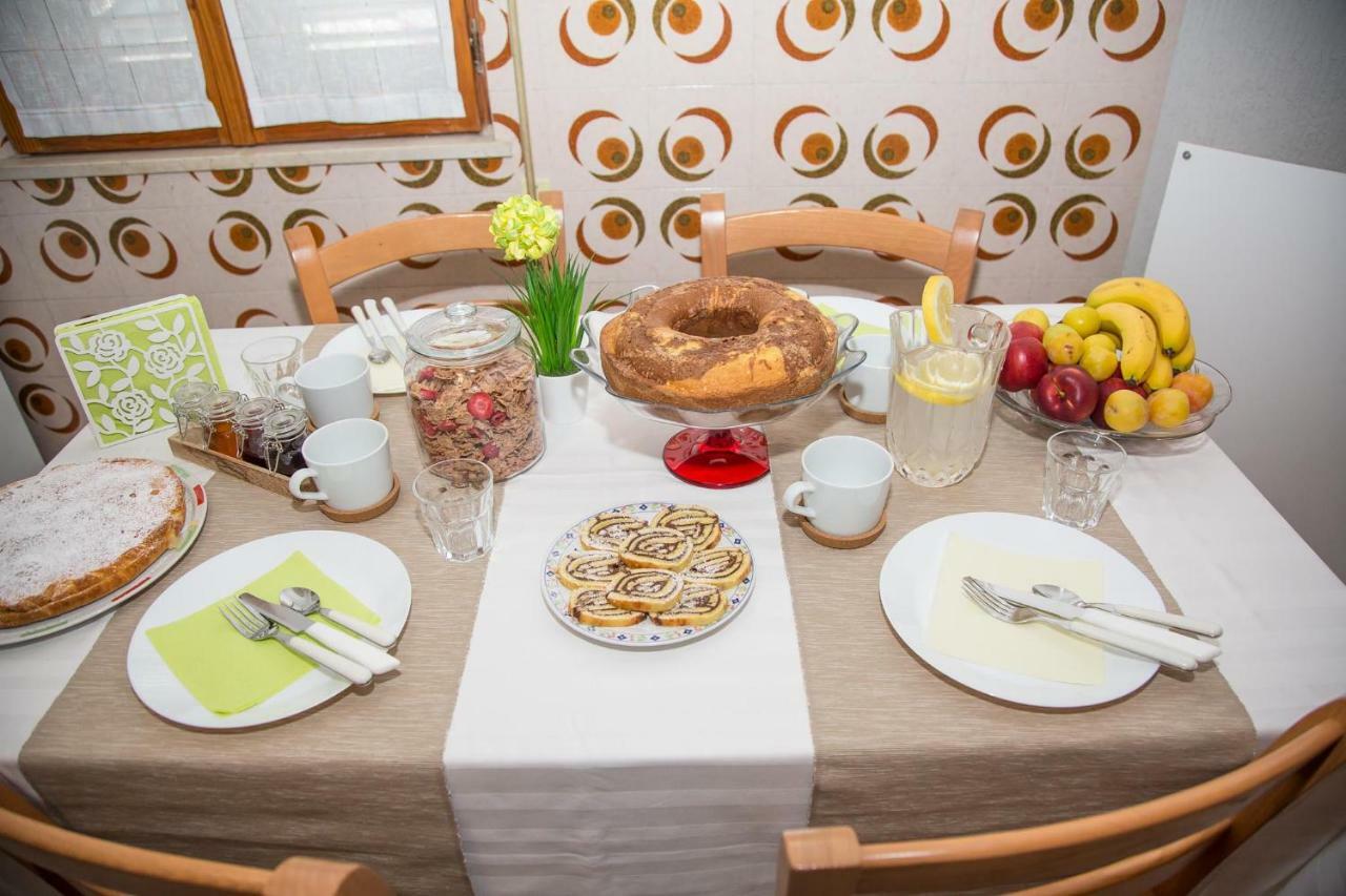 Bed and Breakfast Il Gruccione Sant'Omero Exterior foto